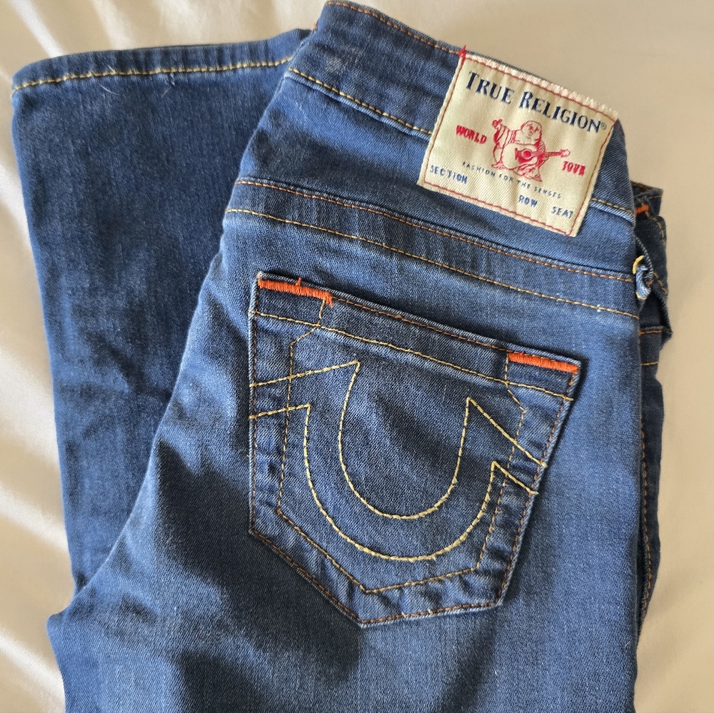 True Religion Stella Low Rise Skinny Medium blue wash color